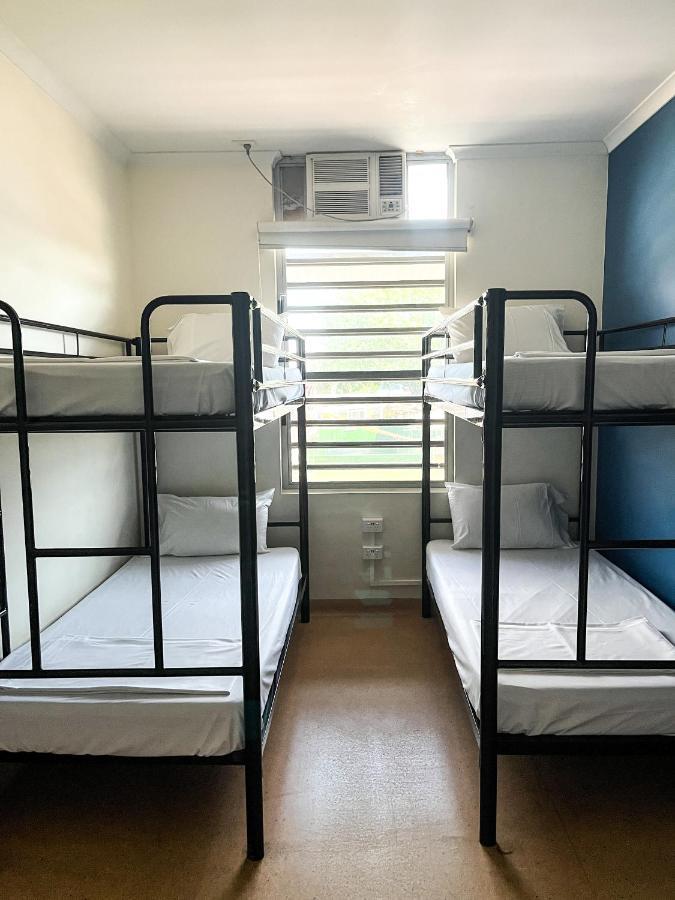 Mom Hostel Darwin